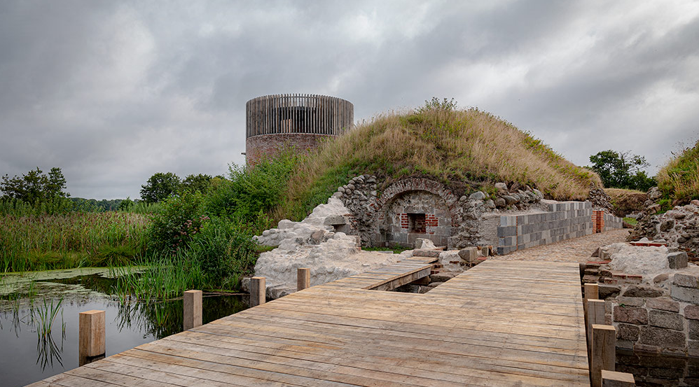 Ruinen Hald Slot, Denmark